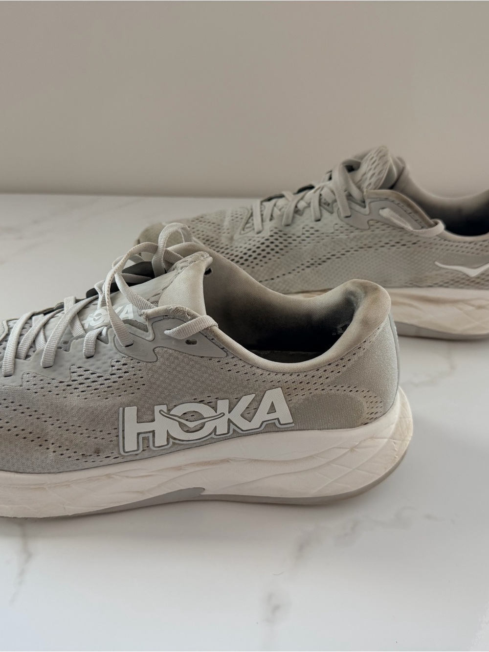 HOKA Rincon 4 Mens Size 12.5 D Gray Low Top Lace Up Running Shoes Sneaker